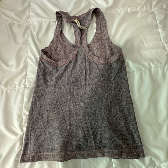 Athleta Textured Gray Tank Top - Picture 5 of 5